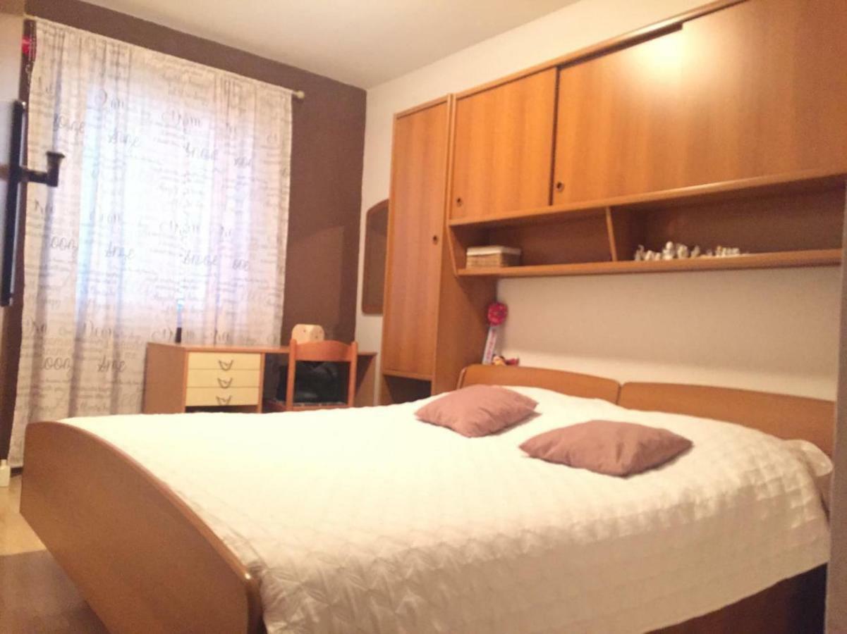 Apartment Stela Rab Town Extérieur photo